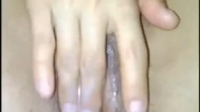 손으로 쑤시면서 질질 흘리는 걸레년 (쿨걸야동,섹트야동,쇼츠야동,한국야동)